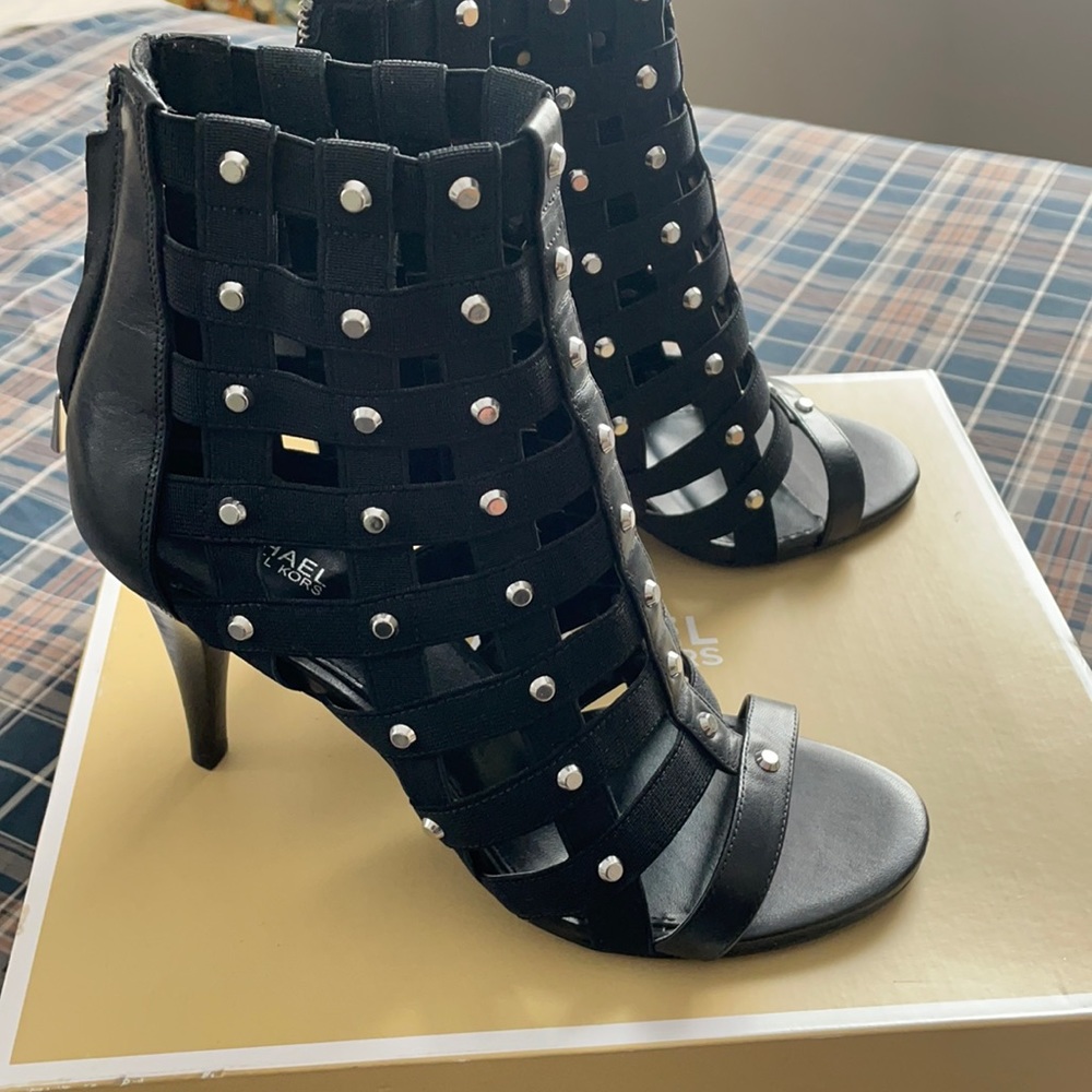 Michael Kors shoes 8.5